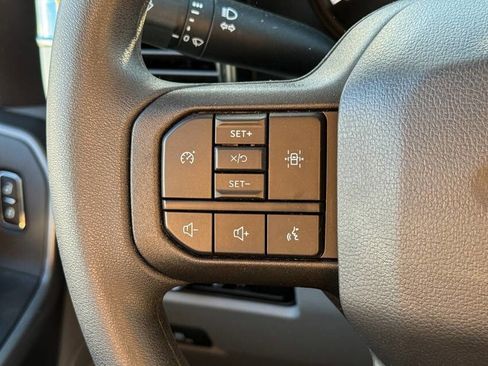 Used 2024 Ford F350 XLT image 29