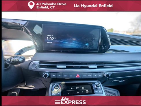 Used 2025 Hyundai Palisade Calligraphy AWD/4WD image 16
