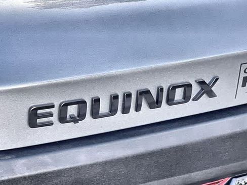 Used 2025 Chevrolet Equinox RS w/ Safety and Technology Package FWD image 8
