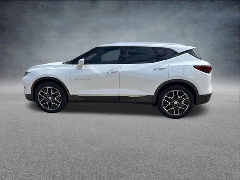 Used 2024 Chevrolet Blazer Premier w/ Driver Confidence II Package AWD/4WD image 6