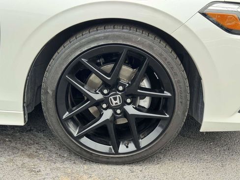 Used 2023 Honda Civic Sport image 27