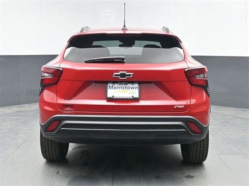 New 2026 Chevrolet Trax RS image 13