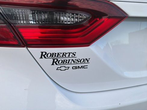 Used 2024 Toyota Camry SE image 31