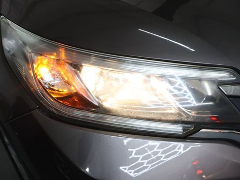 Used 2015 Honda CR-V LX image 25