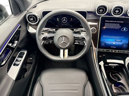 Certified 2026 Mercedes-Benz GLC 300 4MATIC image 10