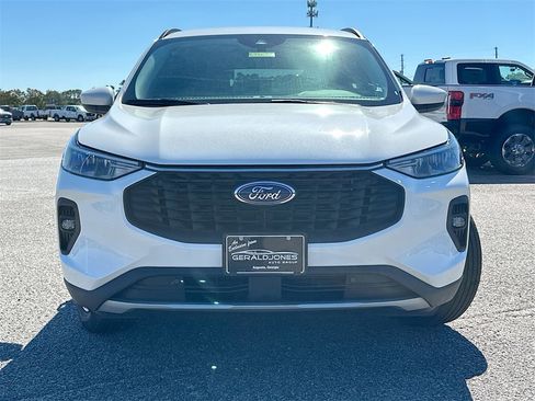 New 2025 Ford Escape Base w/ Class II Trailer Tow Package image 5