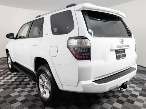 Used 2024 Toyota 4Runner SR5 Premium AWD/4WD image 5