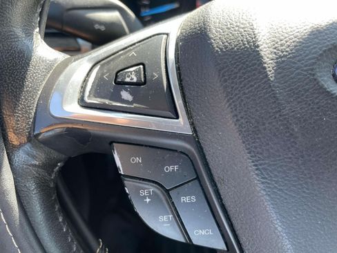 Used 2013 Ford Fusion SE FWD image 20