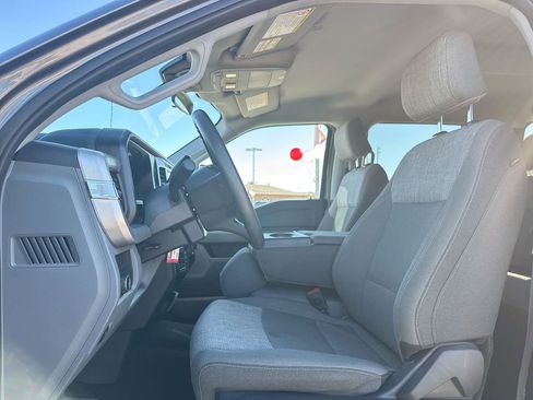 Used 2025 Ford F250 XLT image 13