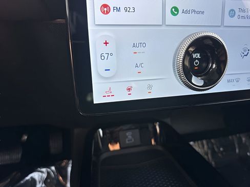 Used 2023 Ford Mustang Mach-E Premium image 23