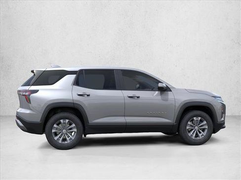 New 2026 Chevrolet Equinox LT FWD image 6