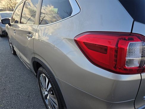 Used 2019 Subaru Ascent Limited image 6