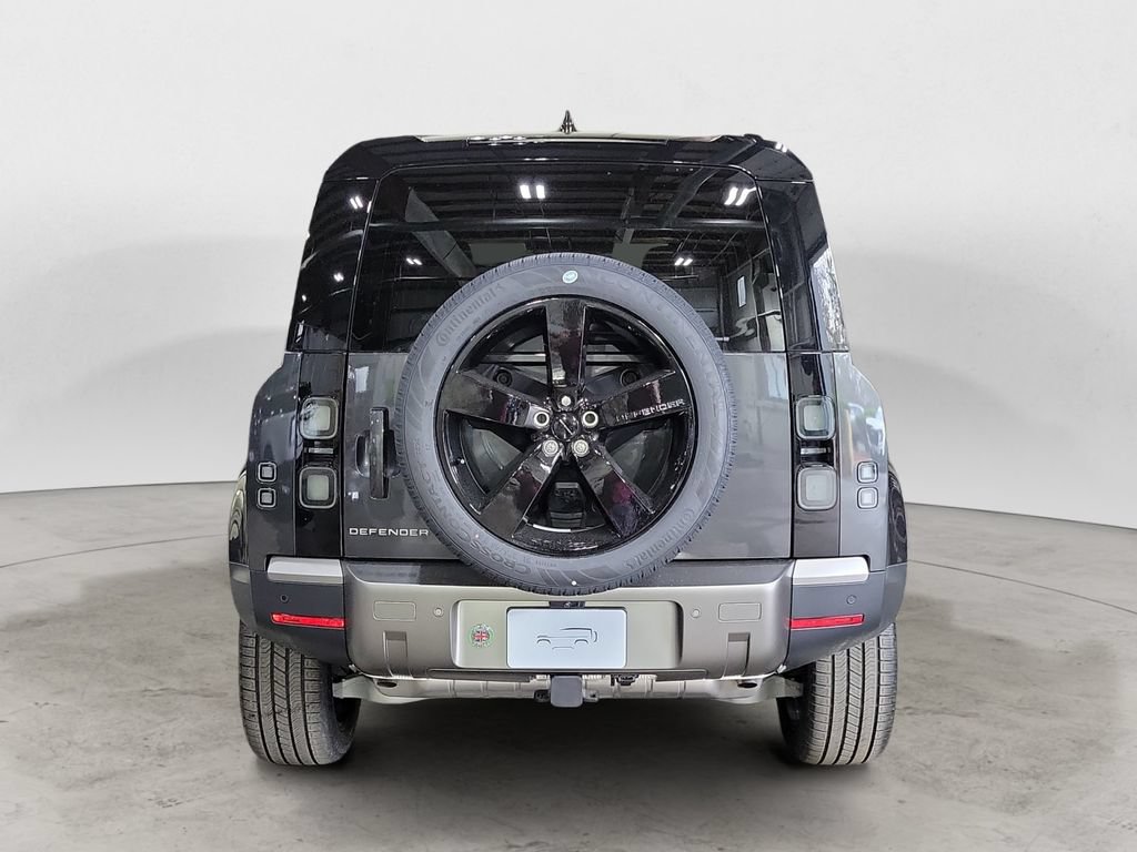 New 2026 Land Rover Defender 110 S AWD/4WD image 4