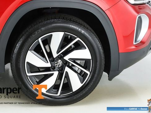 Used 2024 Volkswagen Atlas SE FWD image 14