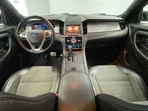 Used 2018 Ford Taurus SHO AWD/4WD image 25