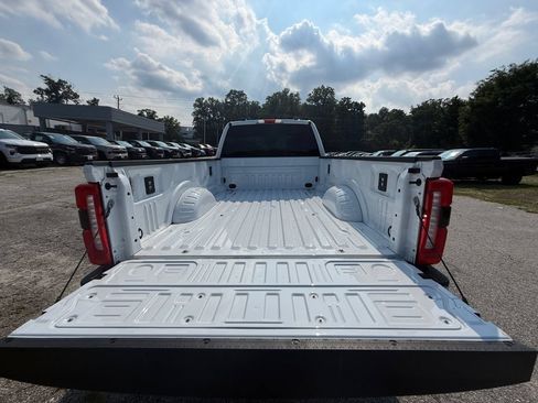 Used 2025 Ford F350 Lariat w/ Camper Package AWD/4WD image 27