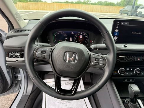 Used 2024 Honda Accord EX-L image 15