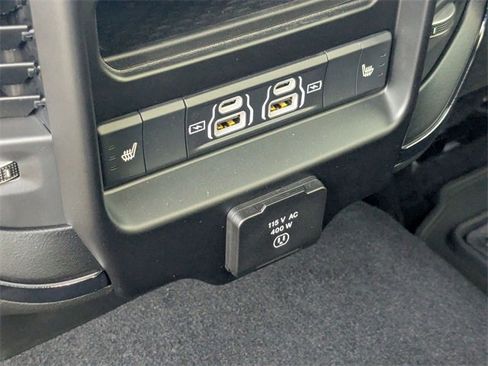 New 2026 RAM 3500 Limited image 25