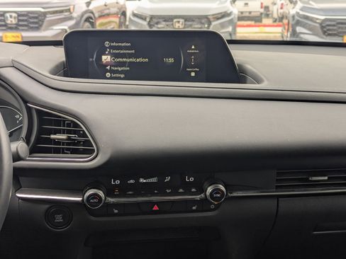 Used 2025 MAZDA CX-30 AWD 2.5 S w/ Preferred Package image 18