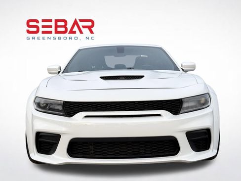 Used 2020 Dodge Charger SRT Hellcat w/ Navigation & Travel Group RWD image 3