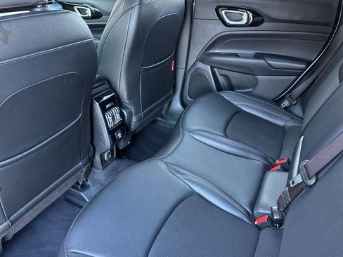 Used 2024 Jeep Compass Trailhawk image 13