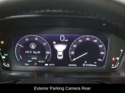 Used 2024 Honda Accord Sport image 11