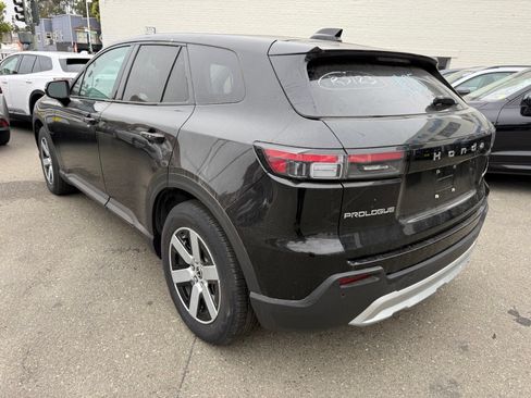 Used 2024 Honda Prologue EX image 3
