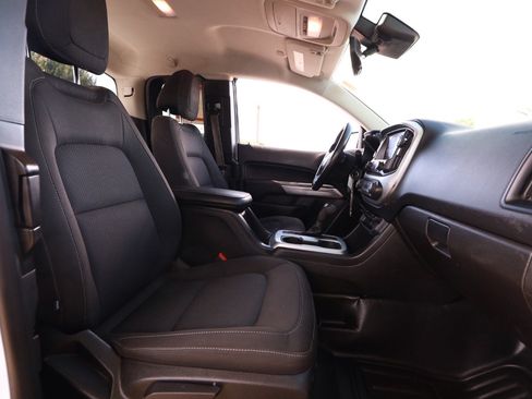 Used 2020 Chevrolet Colorado LT w/ Safety Package RWD image 23