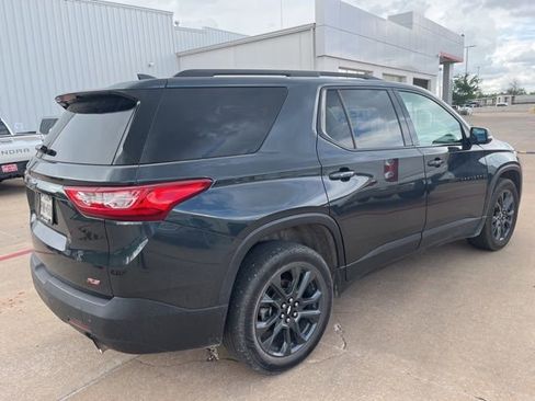 Used 2021 Chevrolet Traverse RS image 6