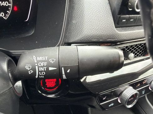 Used 2022 Honda Civic EX image 13