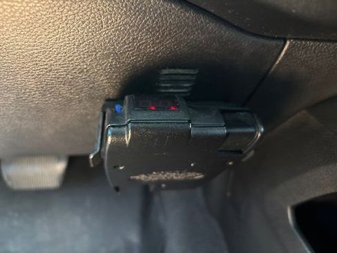 Used 2019 RAM 1500 Limited AWD/4WD image 35
