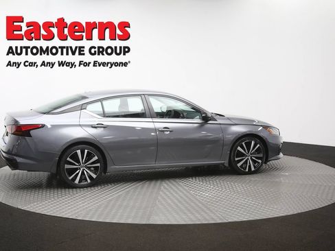 Used 2022 Nissan Altima 2.5 SR FWD image 43