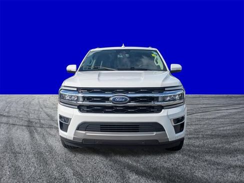 Used 2024 Ford Expedition Limited AWD/4WD image 9