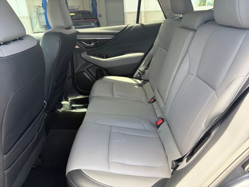Used 2024 Subaru Outback Limited AWD/4WD image 26