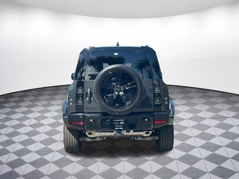 New 2026 Land Rover Defender 110 X-Dynamic SE AWD/4WD image 9