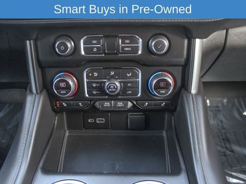 Used 2022 Chevrolet Suburban Z71 w/ Luxury Package image 24