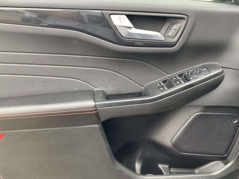 Used 2024 Ford Escape ST-Line image 14