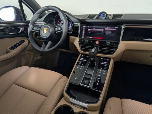 New 2026 Porsche Macan AWD/4WD image 22