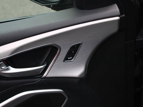 Used 2021 Acura RDX SH AWD w/Tech 4dr SUV w/Techno image 12