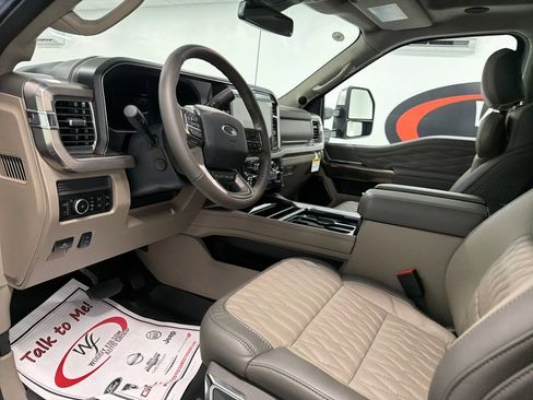 New 2026 Ford F250 4x4 Crew Cab Super Duty image 11