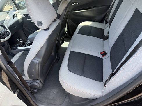 Used 2020 Chevrolet Bolt LT FWD image 19