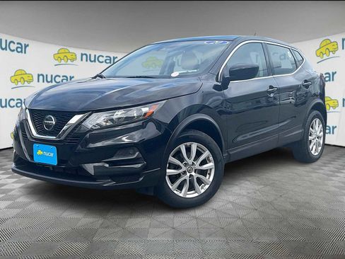 Used 2020 Nissan Rogue Sport S w/ Appearance Package image 3