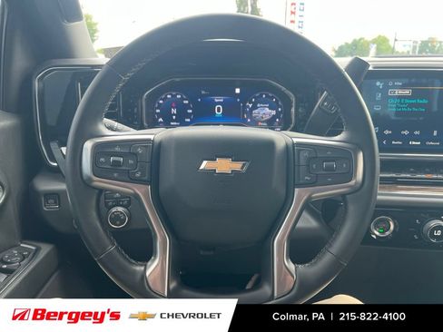 Certified 2023 Chevrolet Silverado 1500 LT AWD/4WD image 12