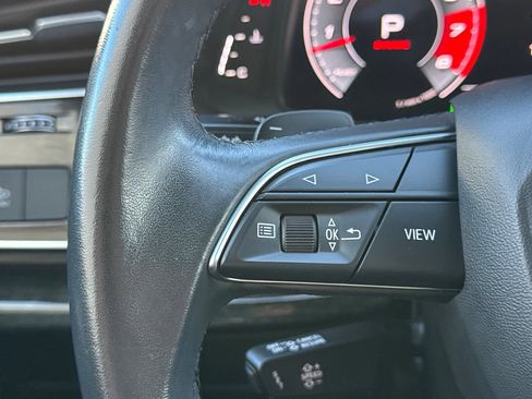 Used 2021 Audi Q7 3.0T Premium image 37