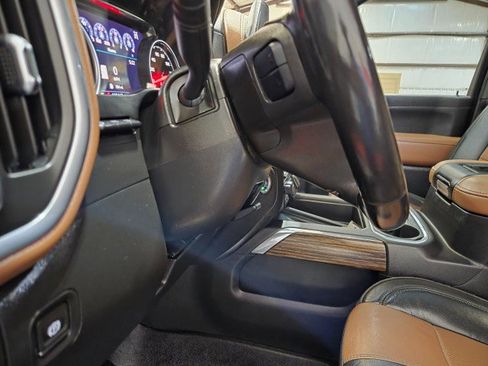 Used 2020 Chevrolet Silverado 2500 High Country w/ Z71 Off-Road Package image 43