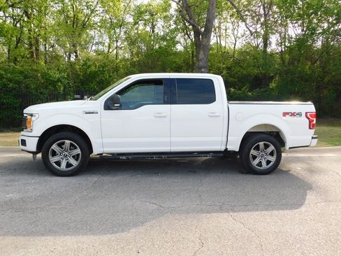 Used 2018 Ford F150 XLT w/ Equipment Group 302A Luxury image 2