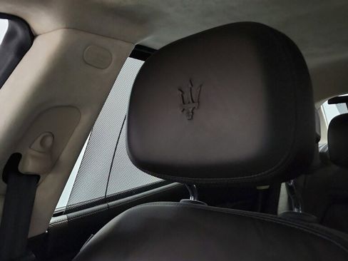 Used 2014 Maserati Quattroporte GTS RWD image 37