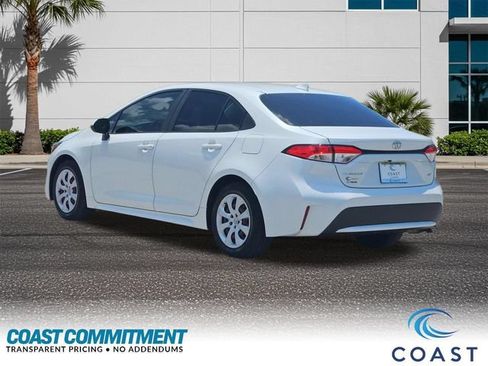 Used 2022 Toyota Corolla LE FWD image 8