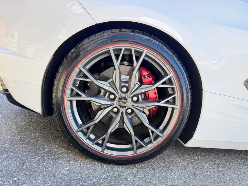 Used 2023 Chevrolet Corvette Stingray Premium Cpe w/ Z51 Performance Package RWD image 26