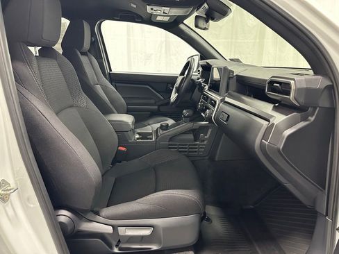 Used 2025 Toyota 4Runner SR5 AWD/4WD image 58